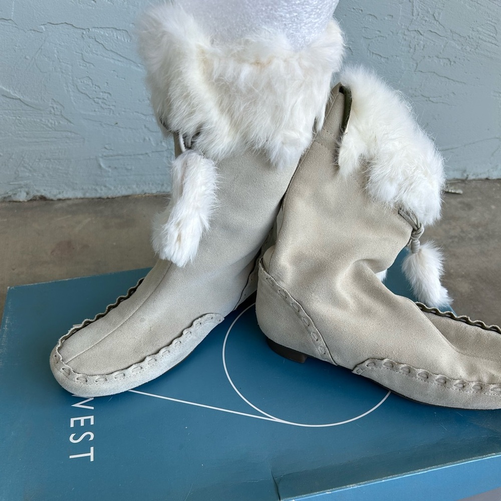 Nine West White Winter Boots